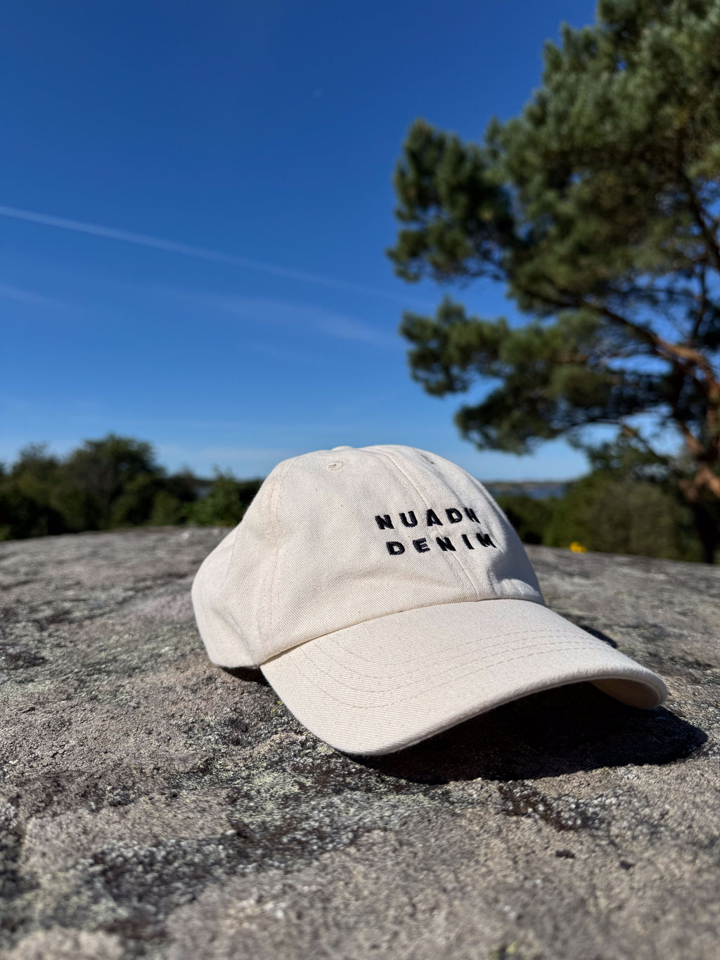Nuadh denim Catacol Bay Dad cap